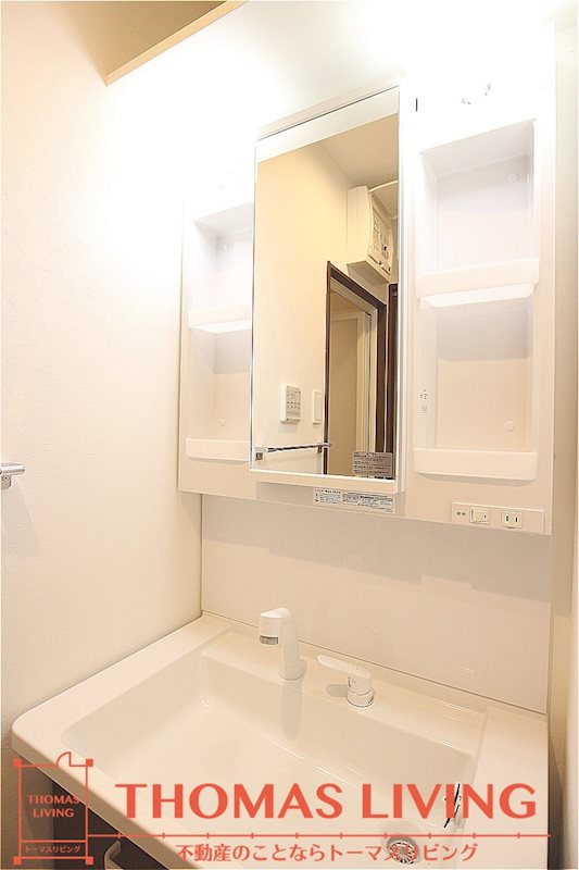 THE SQUARE Platinum Residence 洗面所