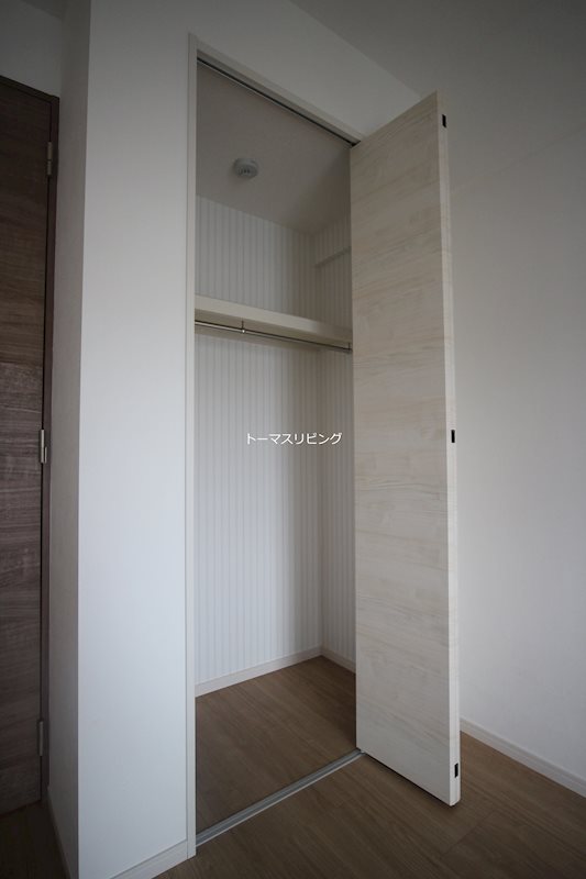 INR.BLD ※別部屋の写真になります。