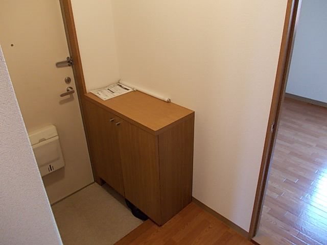アベニューB 玄関