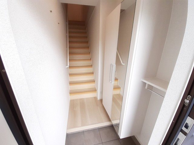 グレイス行橋西泉 玄関