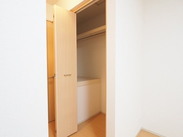 メゾン タウルス　Ⅰ 収納