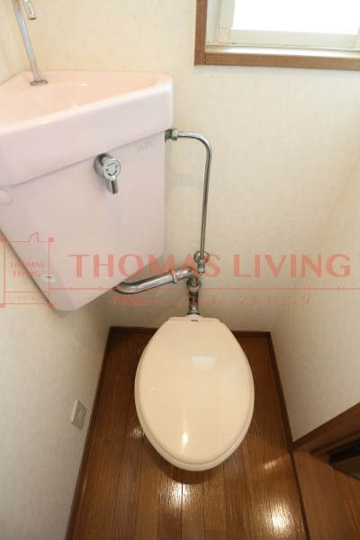 ウイングプラザ21 上部には収納あります。