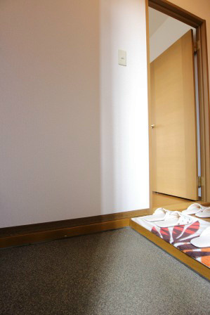 セジュール萩尾 玄関・別号室参考写真