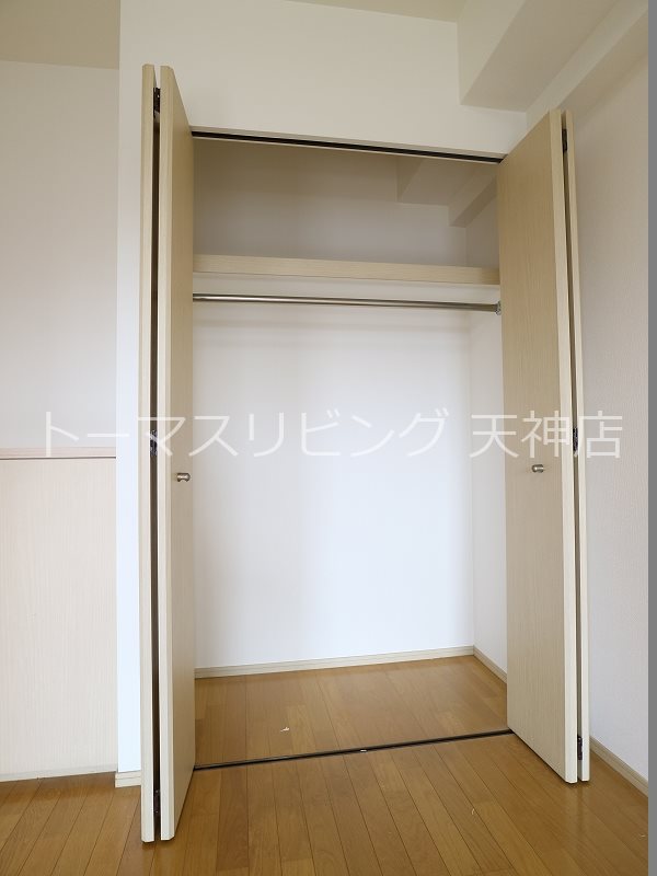 グランパーク天神 収納