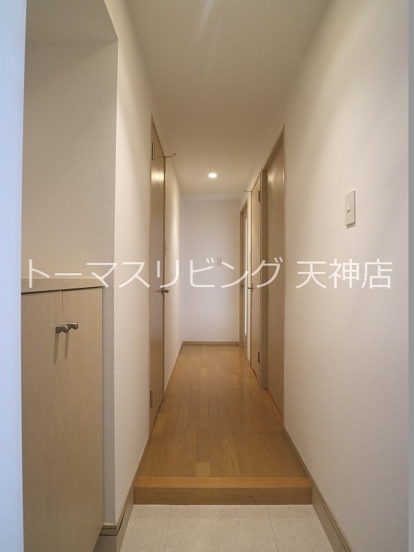 グランパーク天神 玄関