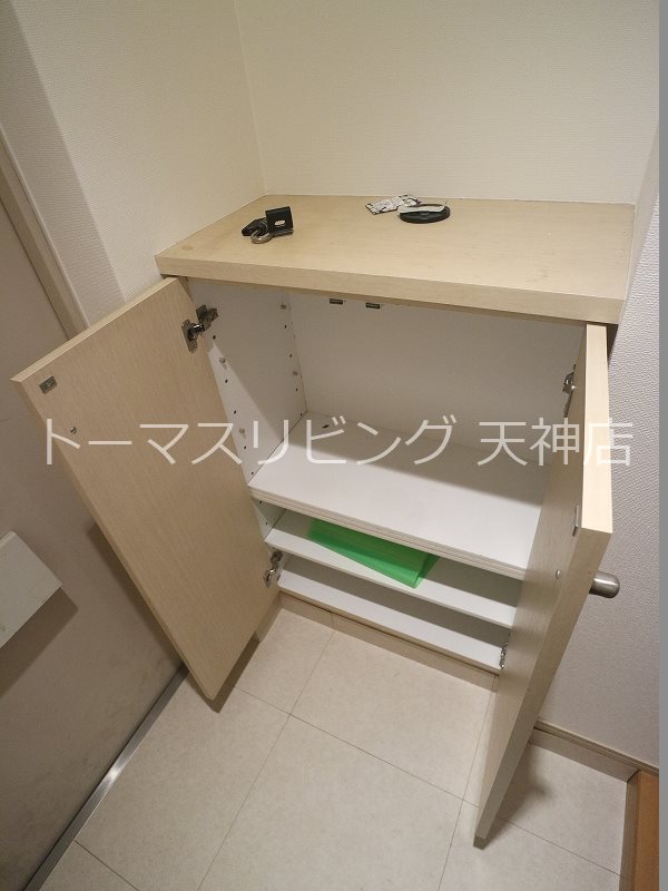 グランパーク天神 収納