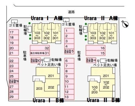 UraraⅡA棟 駐車場