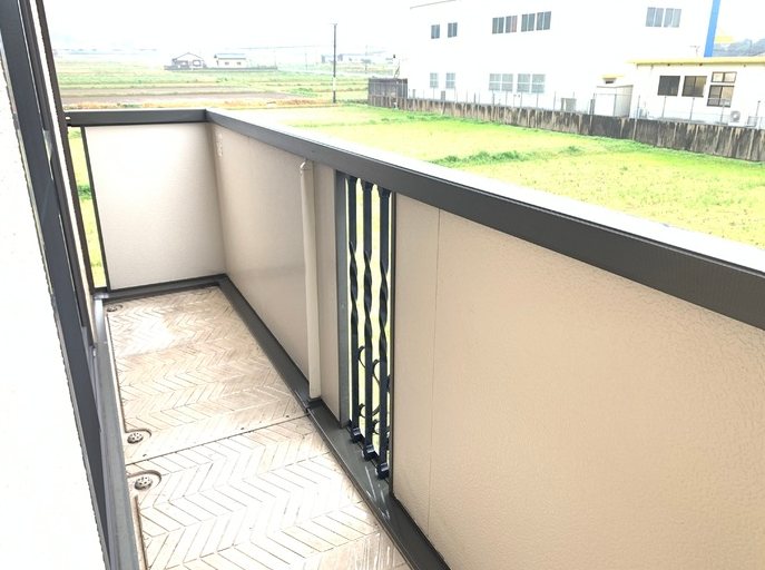 イストワールファミリアA棟 ベランダ