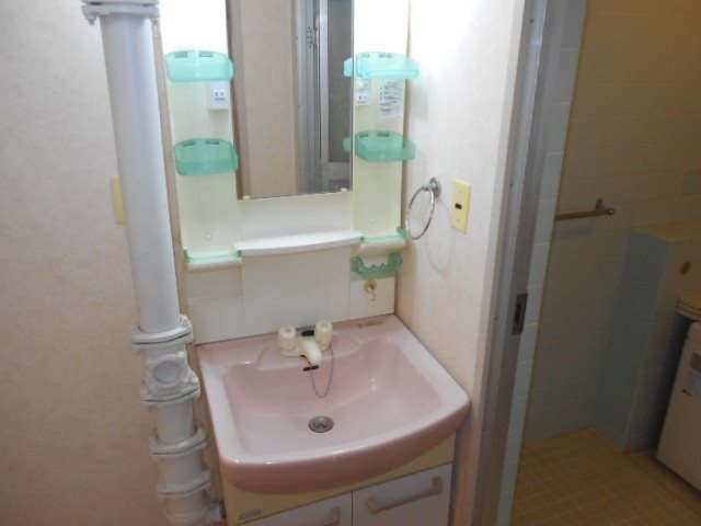 世利ビル 洗面所　※別号室参考写真
