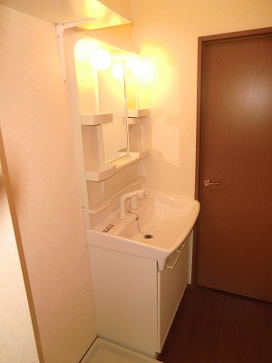 セジュール赤間 ※同型タイプの写真です。