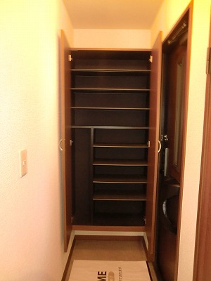 セジュール赤間 ※同型タイプの写真です。