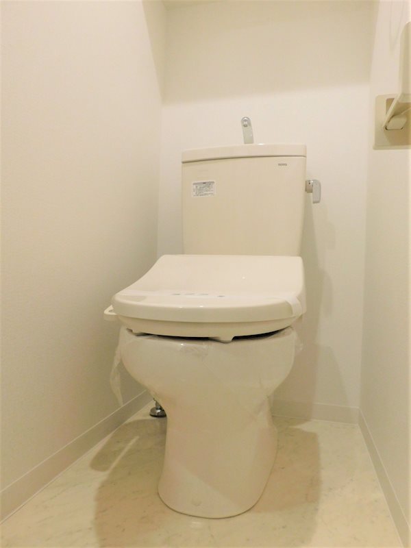 リアンレガーロ井尻ステーションEAST館 トイレ　※別号室参考写真