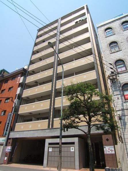 アール六本松駅前 外観