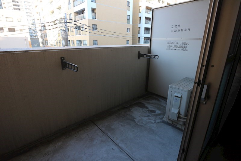 アール六本松駅前 ※別部屋参考写真