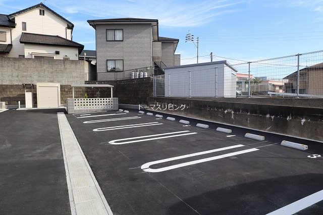 アネックス 駐車場