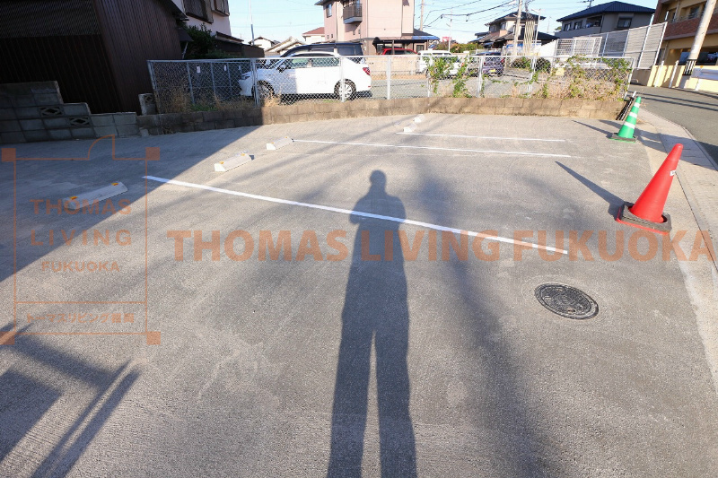 グランメゾン福間 駐車場