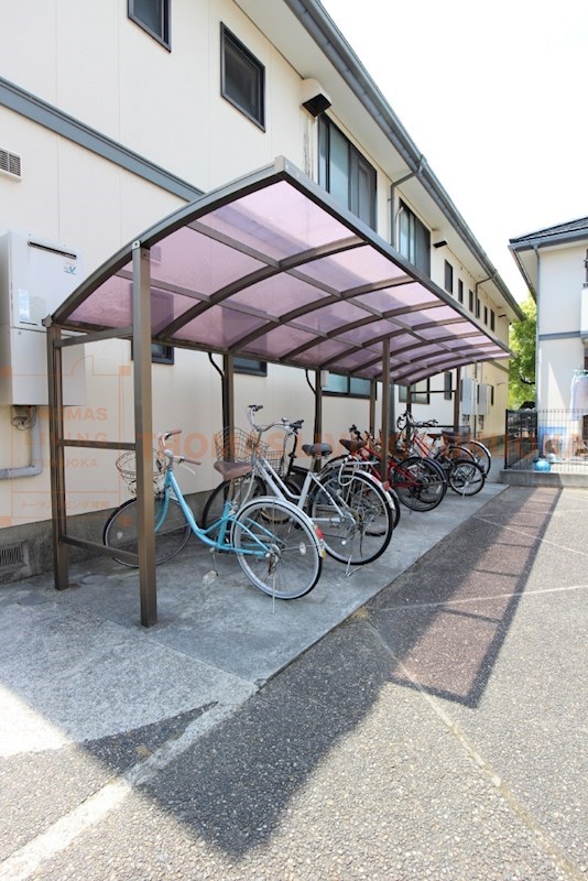 コーポハピネス  駐輪場