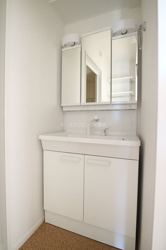 ソレイユ須恵 洗面所