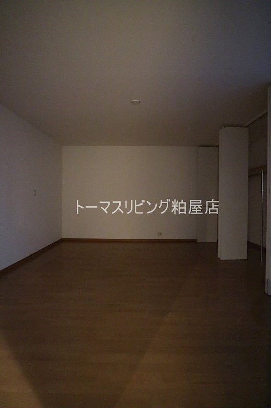 プレジデント平和 ベッドルーム
