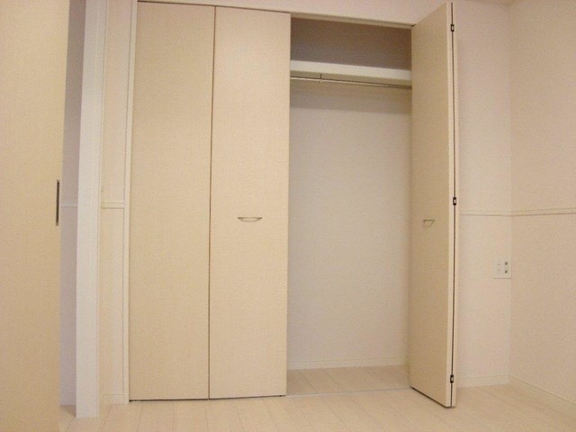 アーバンブルー藤 収納