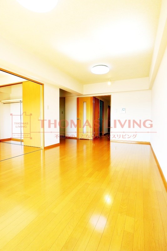 ヴェルモントルラーシュ 写真は別号室です。