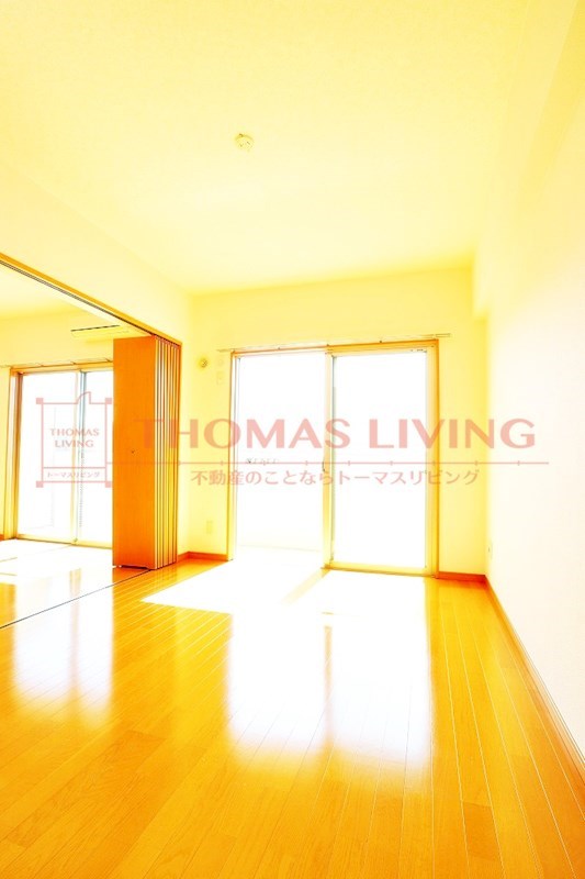 ヴェルモントルラーシュ 写真は別号室です。