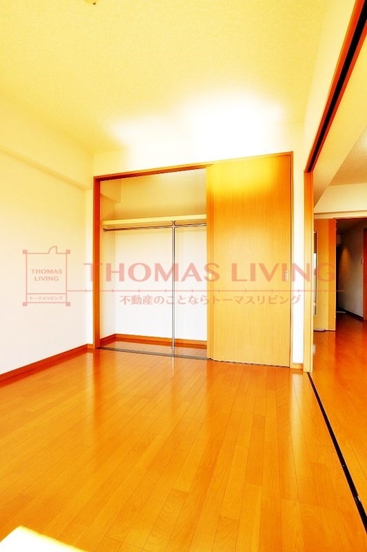 ヴェルモントルラーシュ 写真は別号室です。