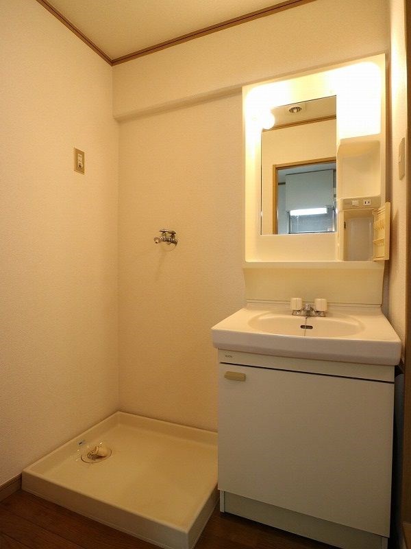 HOT’Sレジデンス参番館 洗面所