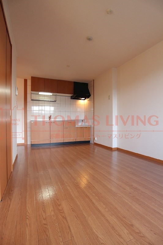 アルビレオB棟  ペットにやさしいフローリングシートを使用しています。