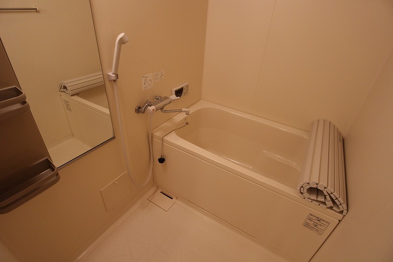 アルビレオB棟  追い焚き機能付きのお風呂でいつでも暖かく入浴ができます。