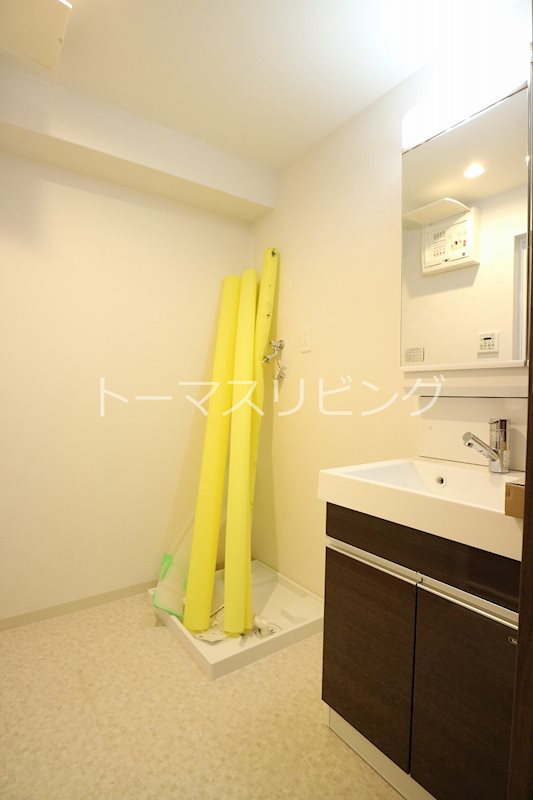 CINQ IWASE BLD 洗面所