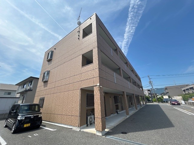 クレストール絆 外観