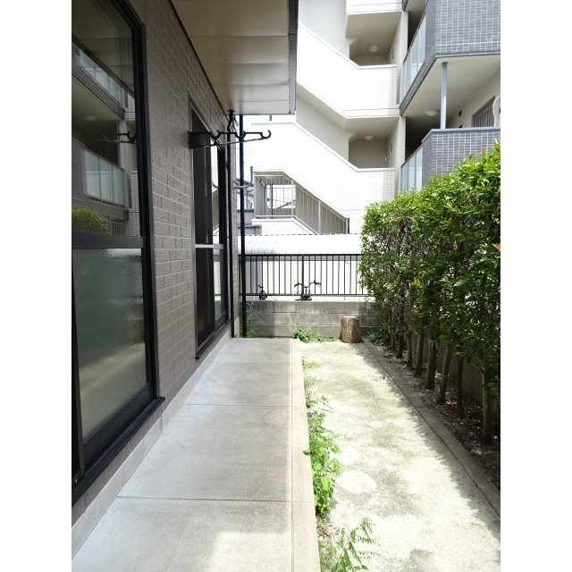 セジュール英（ハナブサ） 専用庭　※別号室参考写真