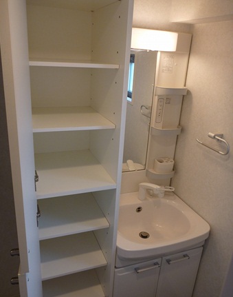 アクタス天神パークシティ 洗面です。別部屋参照内装写真。