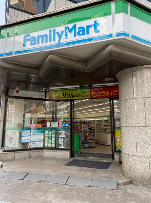 J-PLACE天神東 ﾌｧﾐﾘｰﾏｰﾄ 博多対馬小路店
