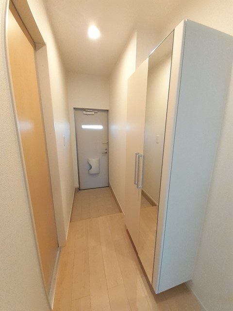 アルドーレ東合川　Ａ 玄関