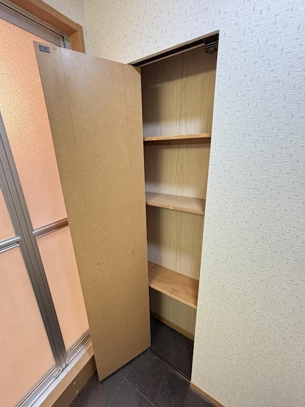 ヴァン21 収納