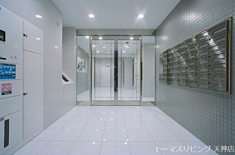 エンクレスト天神南Ⅲ エントランス