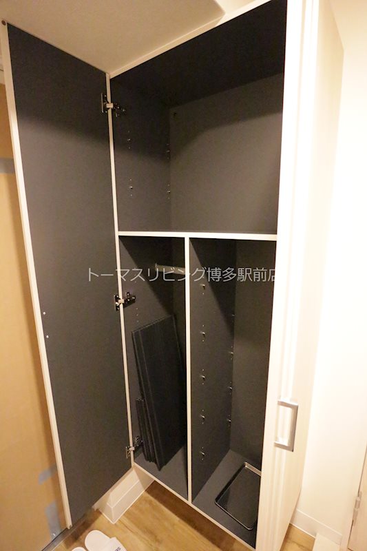 エルグランド吉塚 玄関