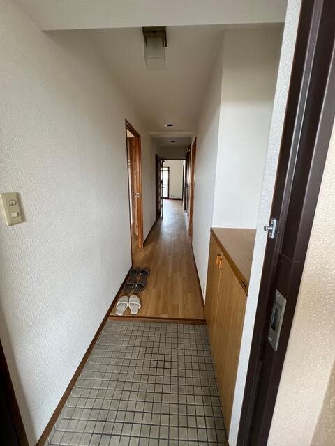 メゾングランヴェール 玄関　※別号室参考写真