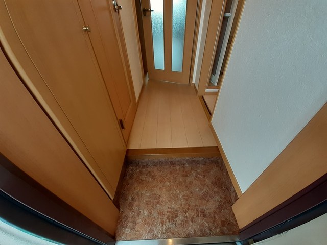 プラシード　ヴィラ 玄関