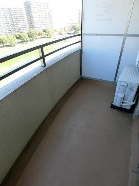 BRILLIANT36 バルコニー　広いですね　別号数参考写真。