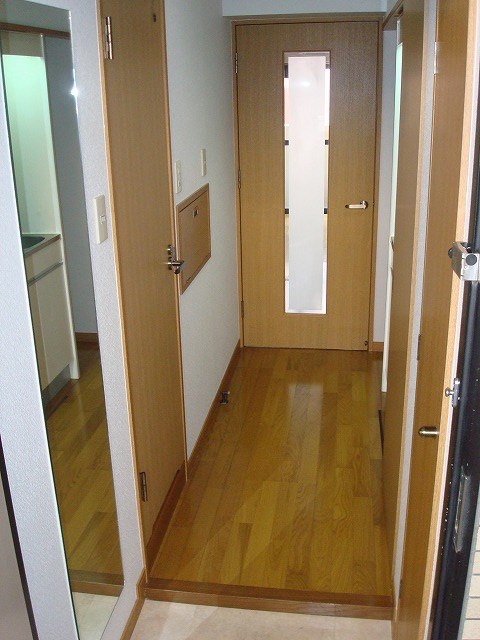 エンクレスト六本松 玄関