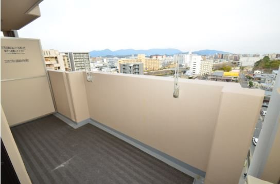 福岡県福岡市博多区比恵町13-3 ベランダ