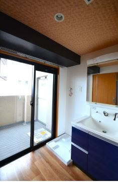 福岡県福岡市博多区比恵町13-3 洗面所
