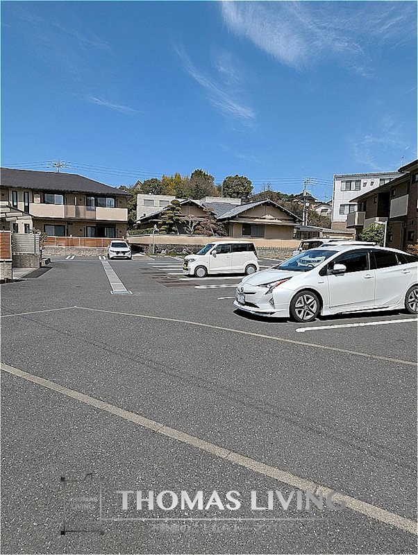 ディールーム後藤寺 A棟 駐車場