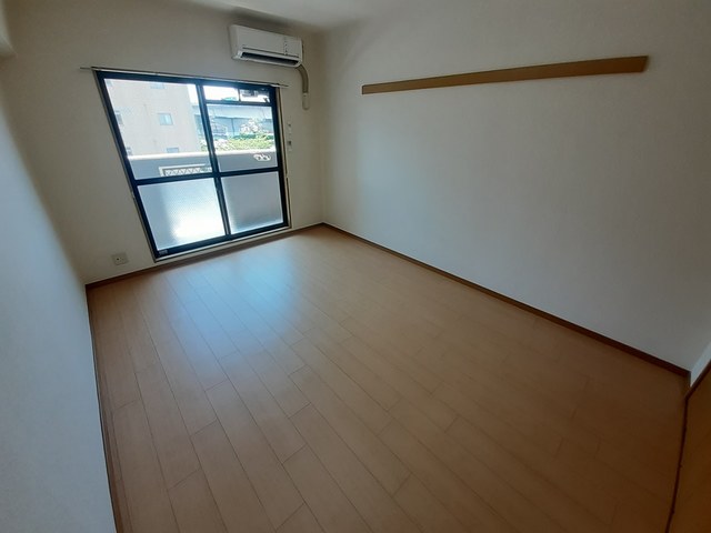 リーブラ都府楼壱番館 リビング