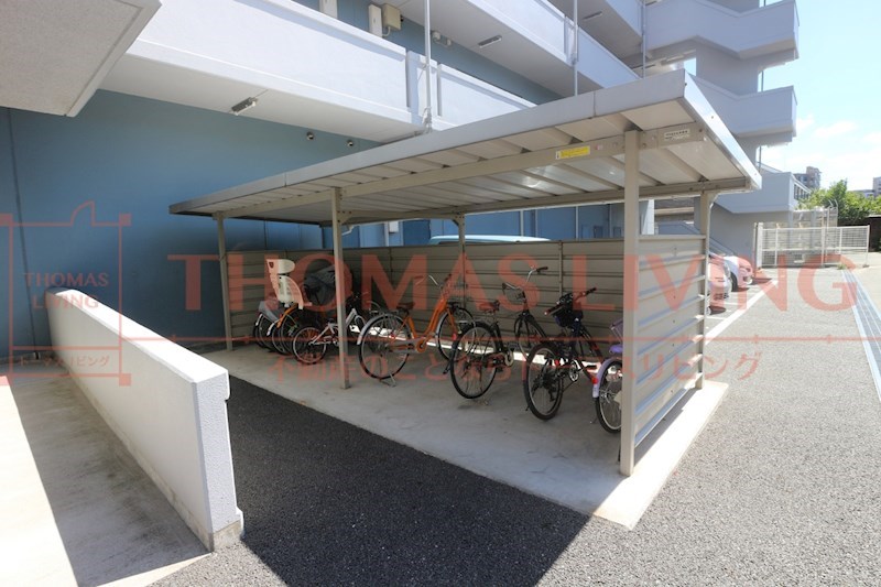 Mコート 写真は別号室です。