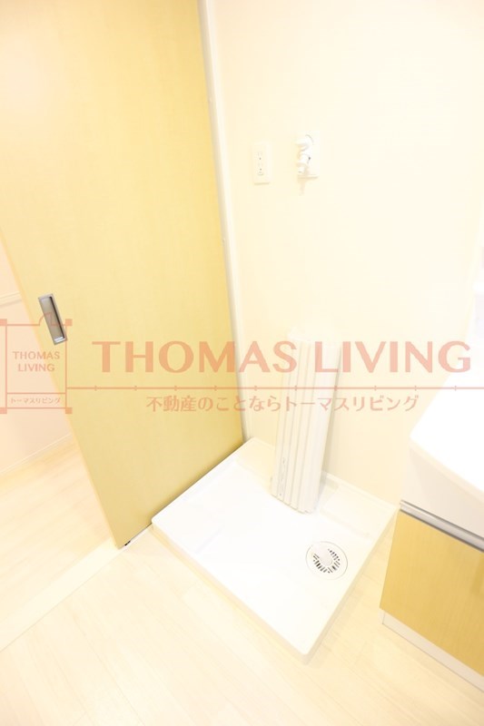 SUNNYHILLS新宮 室内洗濯機置き場。