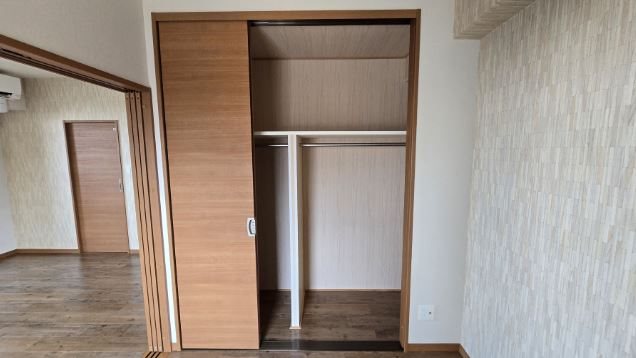 福岡県福岡市博多区比恵町13-3 収納